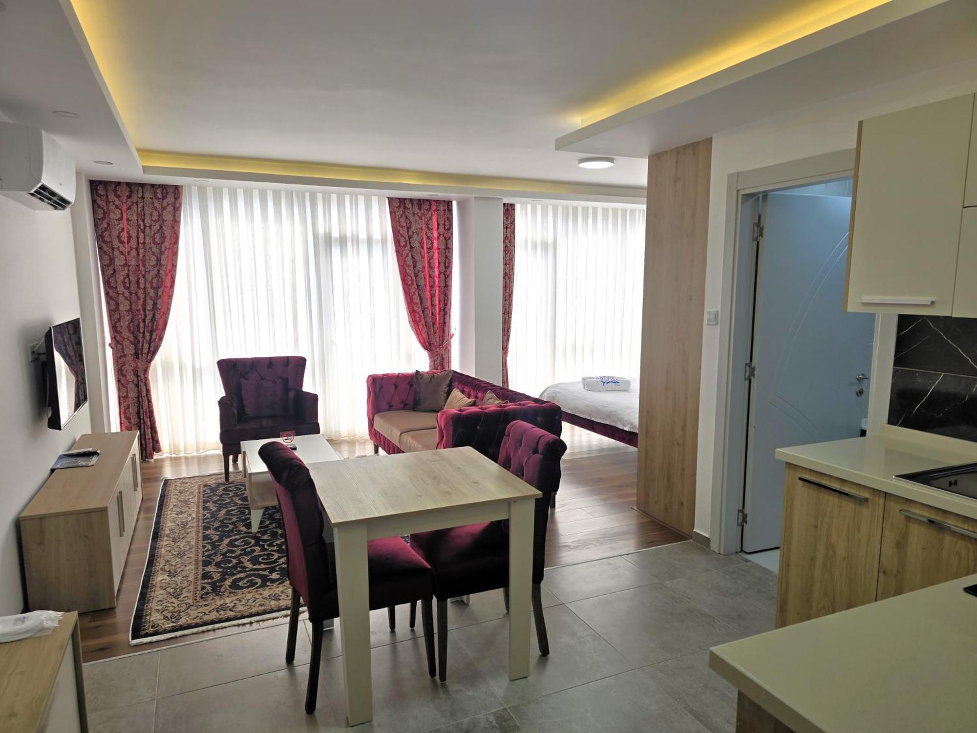 Nurel Shark Residence Kyrenia  Exterior photo