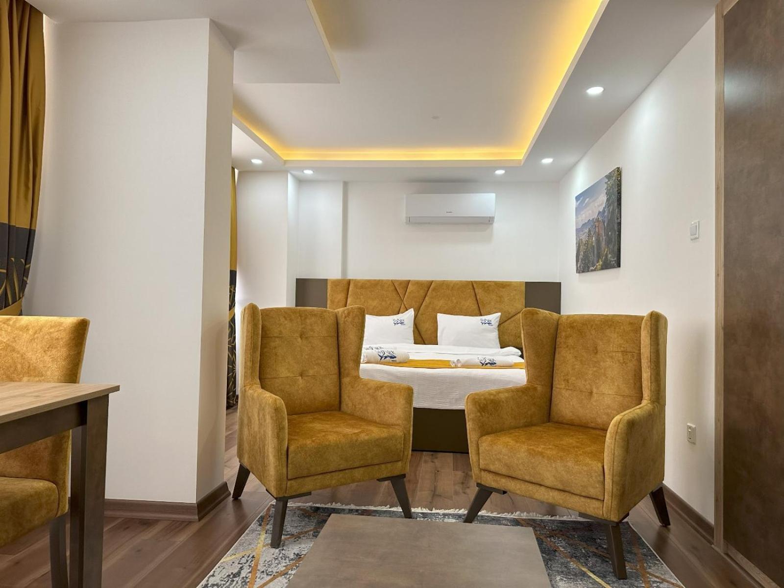 Nurel Shark Residence Kyrenia  Exterior photo