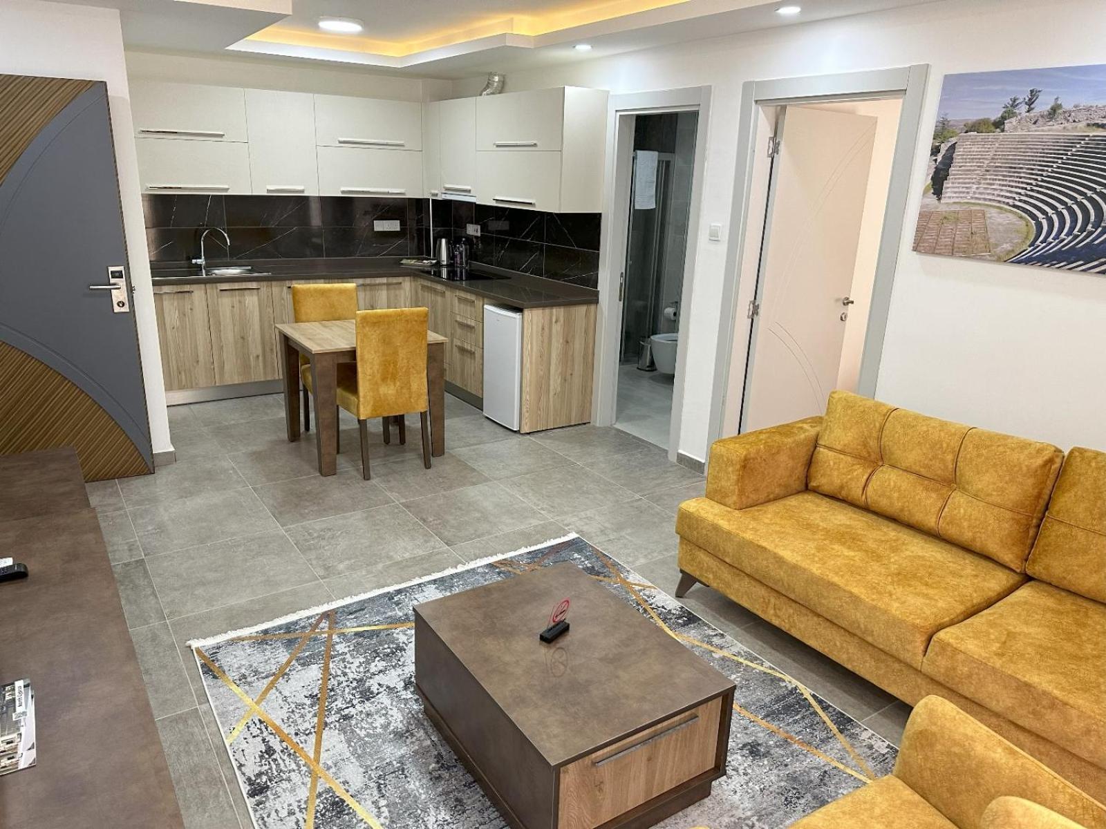Nurel Shark Residence Kyrenia  Exterior photo